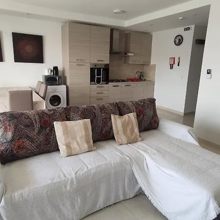 Aquamarine Sea Front - Third Floor