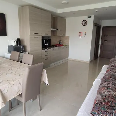 Aquamarine Sea Front - Third Floor